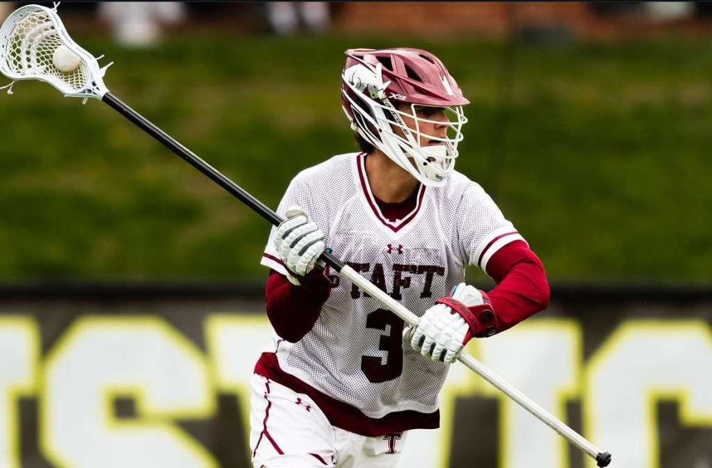 Big Red Fall Classic: Players Turning Heads